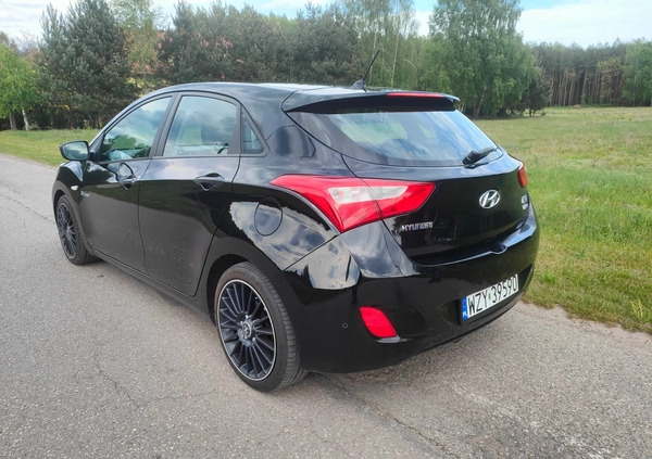 Hyundai I30 cena 37900 przebieg: 156000, rok produkcji 2014 z Świdnica małe 121